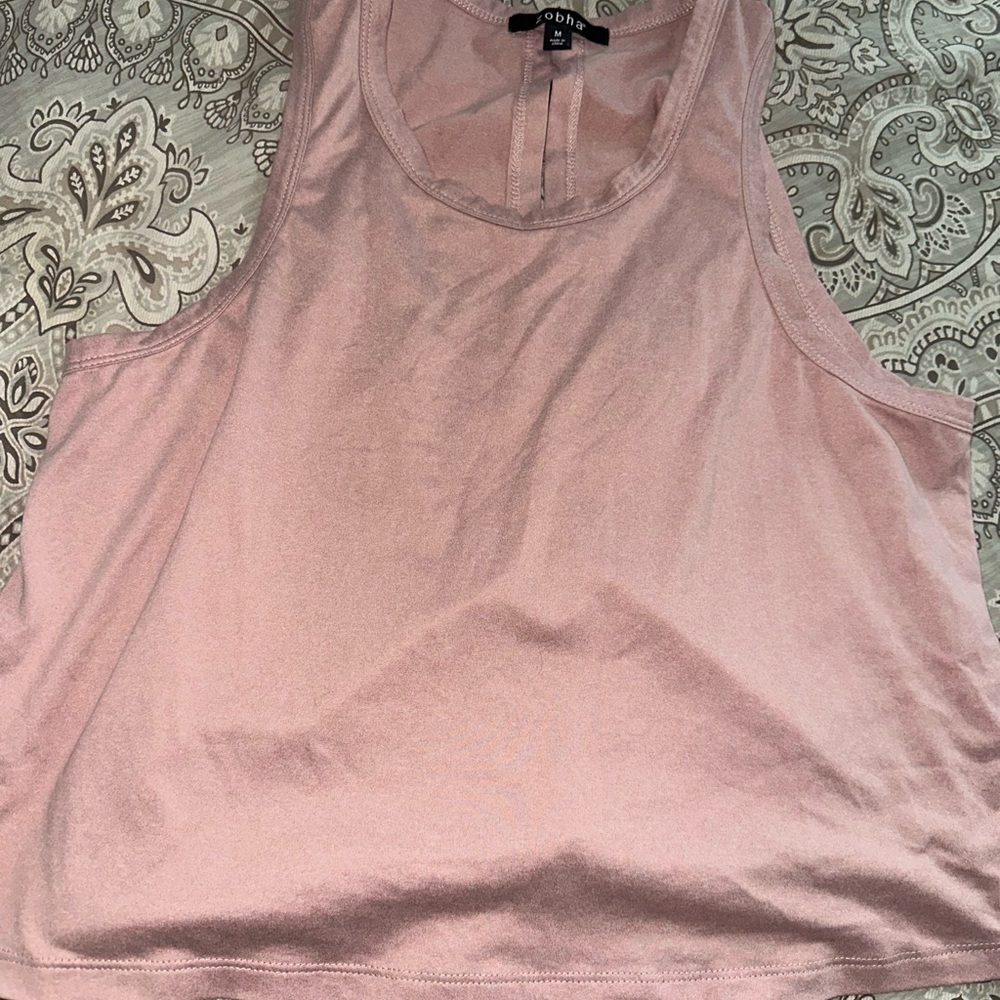 Zohba work out top. Size: Medium